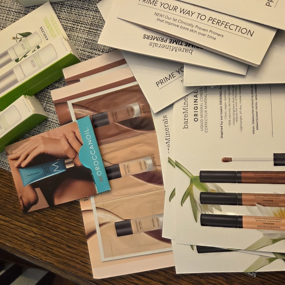 Skincare Sample Set with Assorted items!  New Items Added!!! - Picture 2 of 4